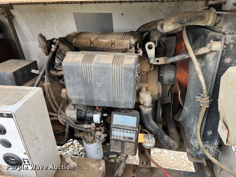 image for item DO2185 2004 Wacker LTC4  light plant