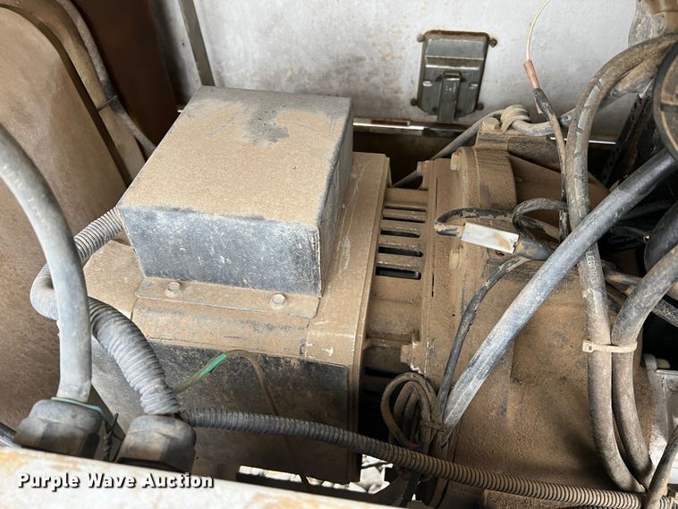 image for item DO2185 2004 Wacker LTC4  light plant