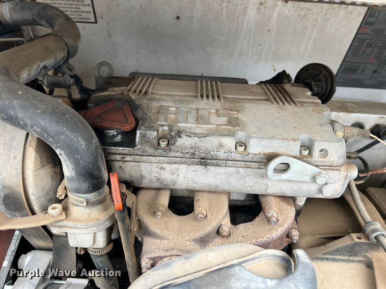 image for item DO2185 2004 Wacker LTC4  light plant