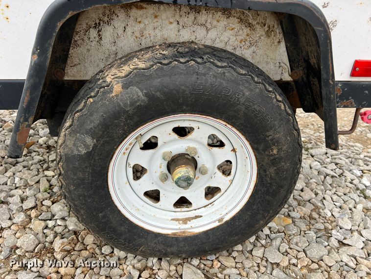 image for item DO2185 2004 Wacker LTC4  light plant