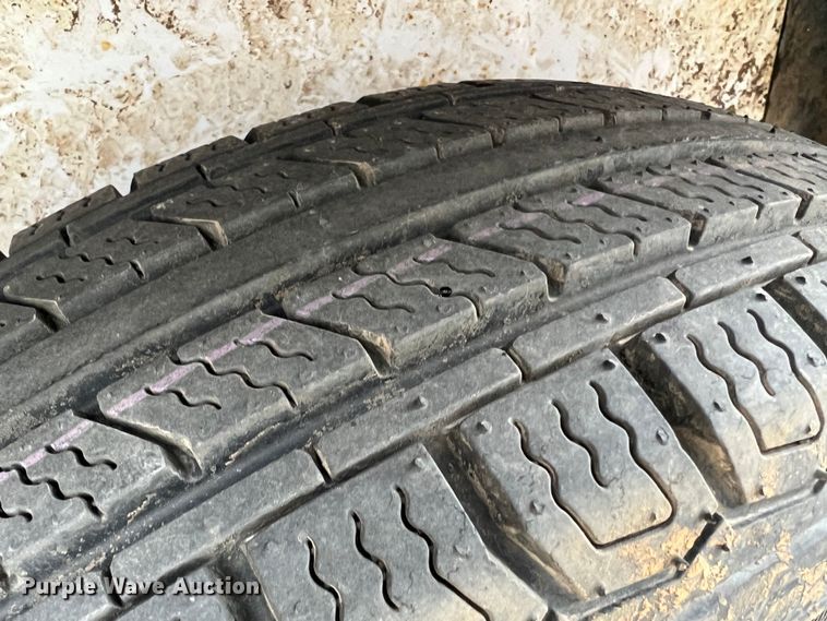 image for item DO2185 2004 Wacker LTC4  light plant