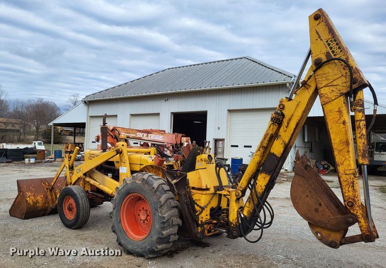 image for item DO3570 1970 Case 580CK  backhoe