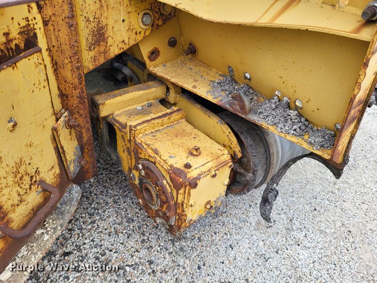 image for item DO3620 Blaw-Knox 195  road widener