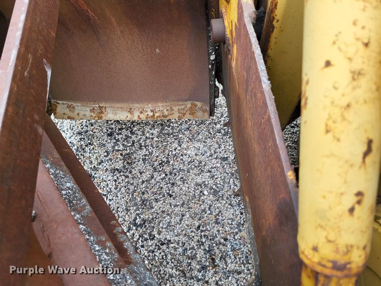 image for item DO3620 Blaw-Knox 195  road widener