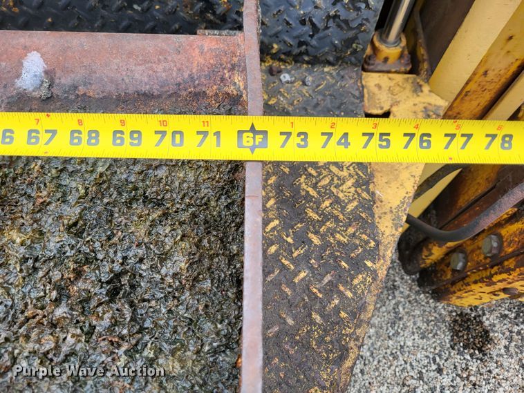 image for item DO3620 Blaw-Knox 195  road widener