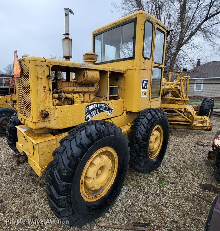 image for item DO3621 1968 Caterpillar 120  rigid frame motor grader
