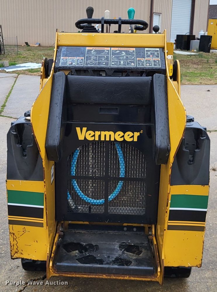 image for item DO3623 2018 Vermeer S725TX  compact utility loader
