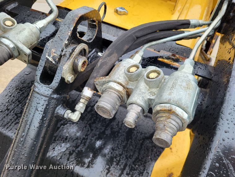 image for item DO3623 2018 Vermeer S725TX  compact utility loader