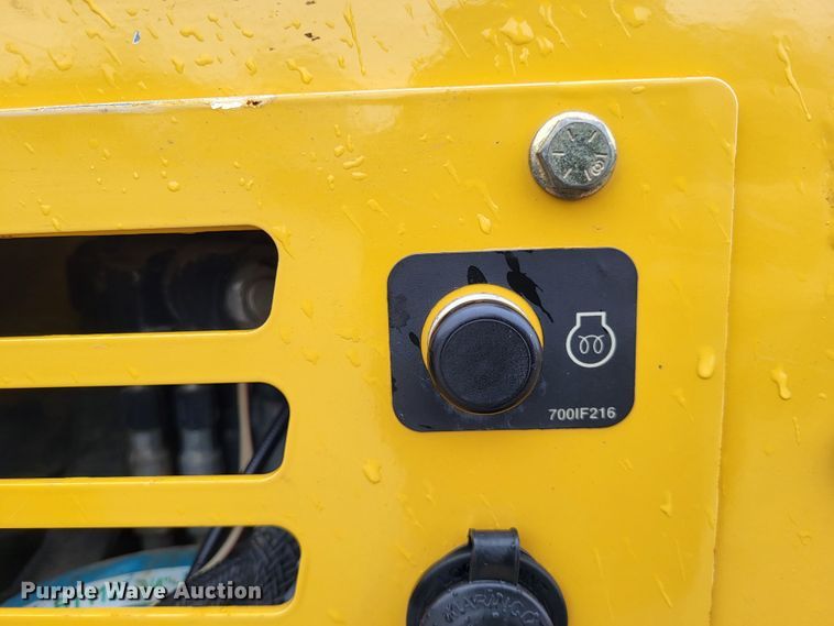 image for item DO3623 2018 Vermeer S725TX  compact utility loader