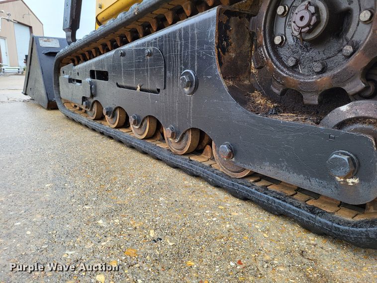 image for item DO3623 2018 Vermeer S725TX  compact utility loader