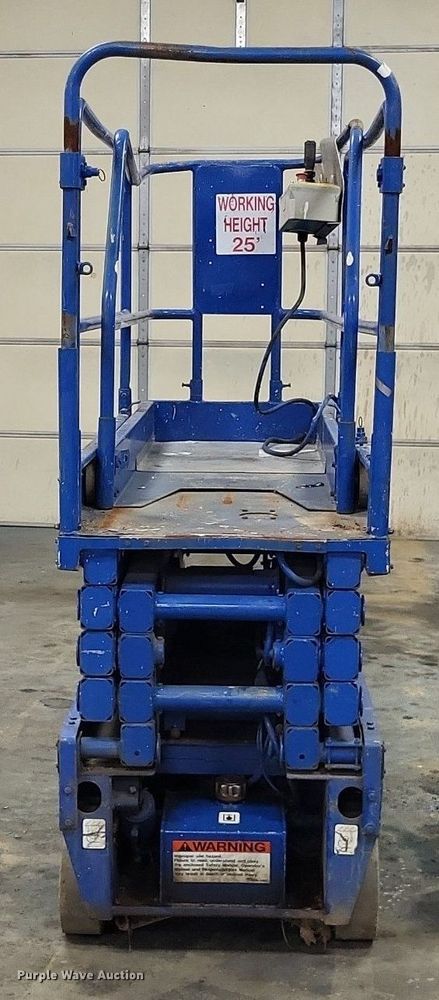 image for item DO3627 Up Right MX19  scissor lift