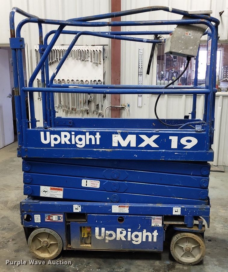 image for item DO3627 Up Right MX19  scissor lift
