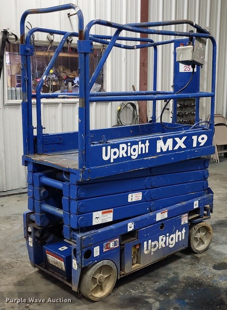 image for item DO3627 Up Right MX19  scissor lift
