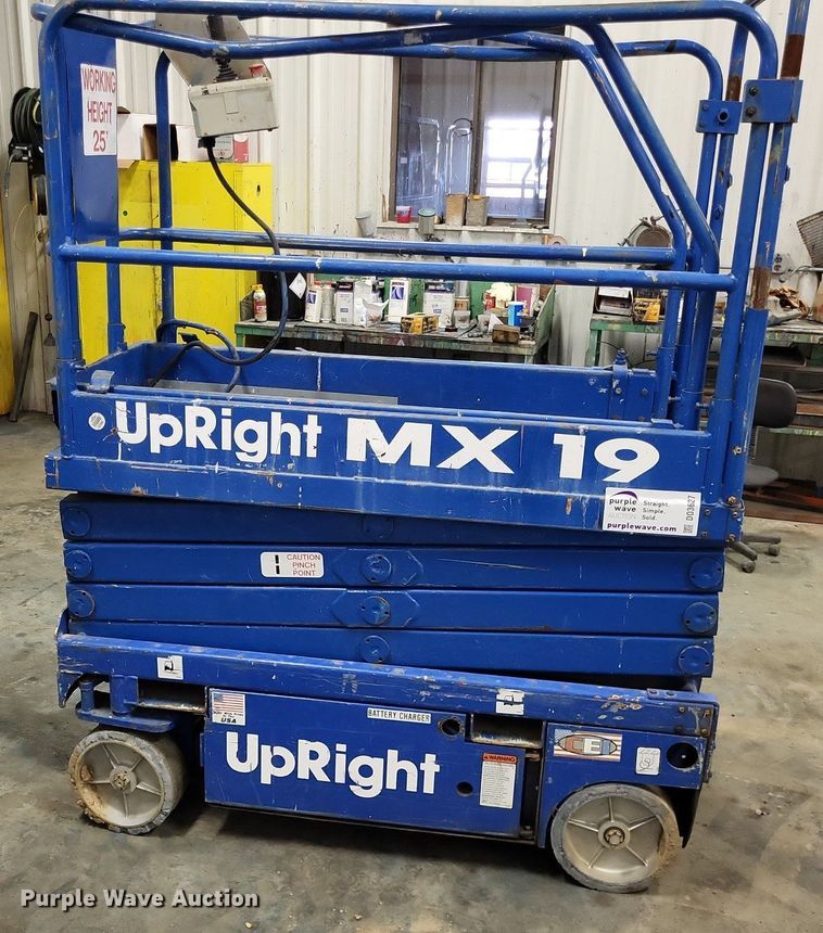 image for item DO3627 Up Right MX19  scissor lift