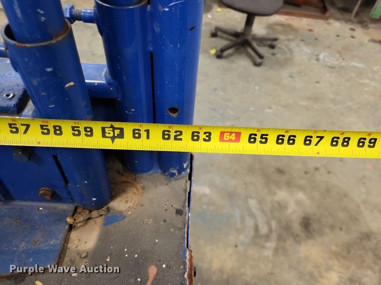 image for item DO3627 Up Right MX19  scissor lift