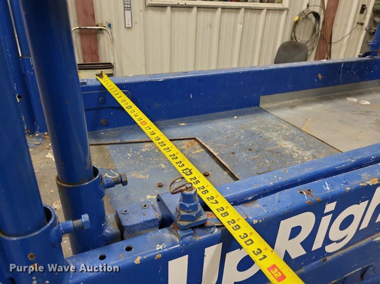 image for item DO3627 Up Right MX19  scissor lift