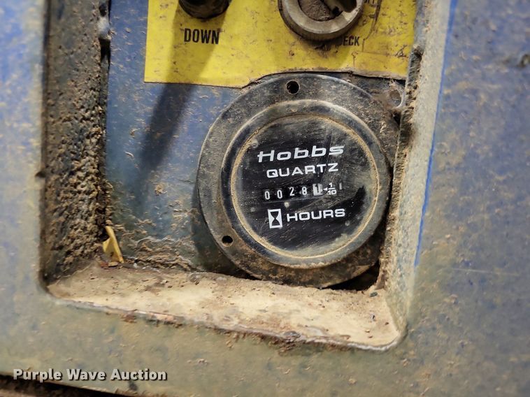 image for item DO3627 Up Right MX19  scissor lift