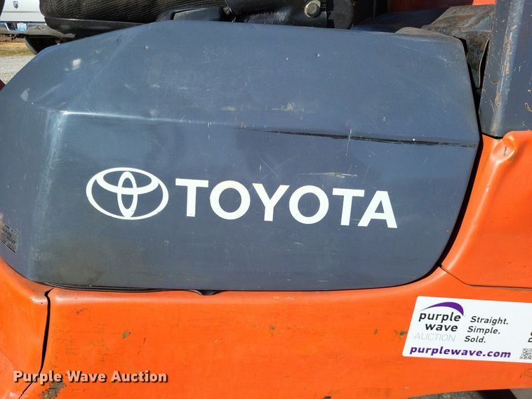 image for item DO3628 Toyota 7FGCU20  forklift