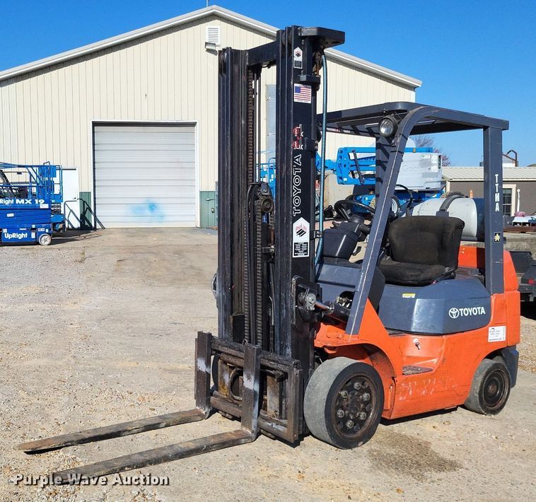 image for item DO3628 Toyota 7FGCU20  forklift