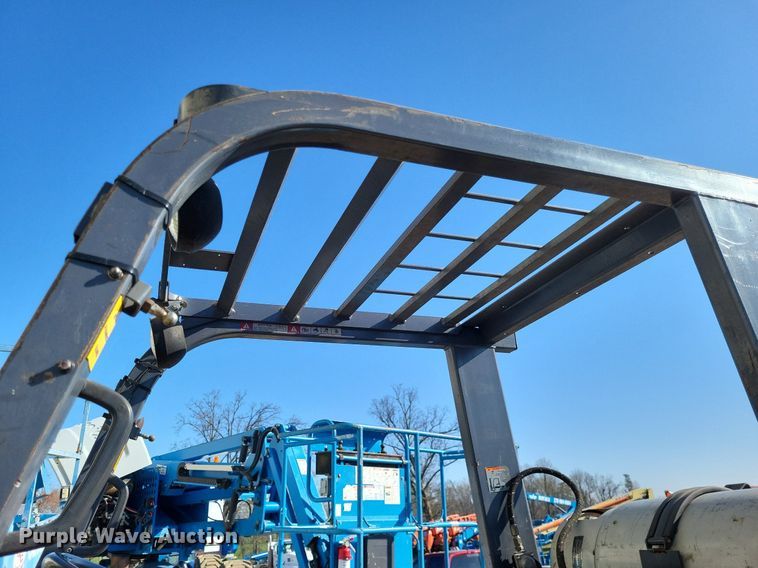 image for item DO3628 Toyota 7FGCU20  forklift