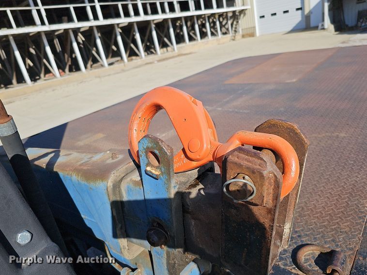 image for item DO4227 1999 International 8100  flatbed truck