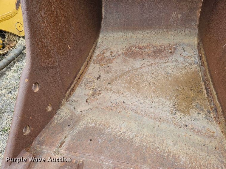 image for item DO4240 1979 Caterpillar 235  excavator