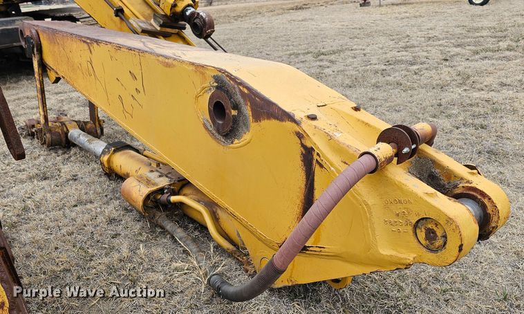 image for item DO4240 1979 Caterpillar 235  excavator