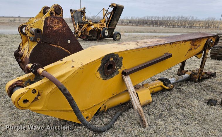 image for item DO4240 1979 Caterpillar 235  excavator