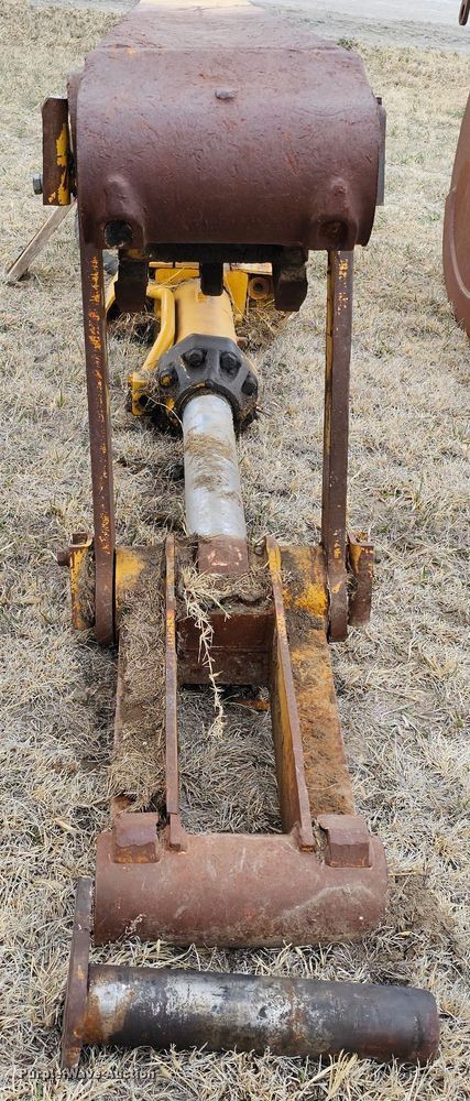 image for item DO4240 1979 Caterpillar 235  excavator