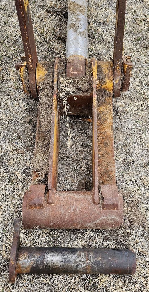 image for item DO4240 1979 Caterpillar 235  excavator