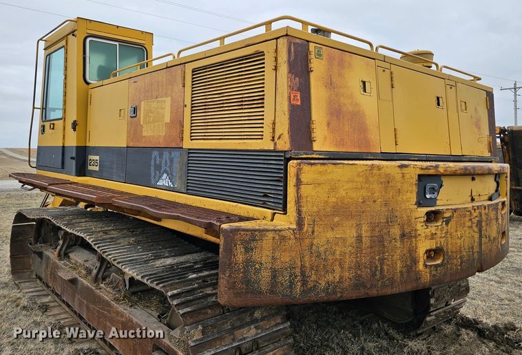 image for item DO4240 1979 Caterpillar 235  excavator