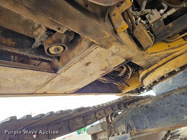 image for item DO4240 1979 Caterpillar 235  excavator