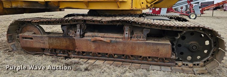 image for item DO4240 1979 Caterpillar 235  excavator