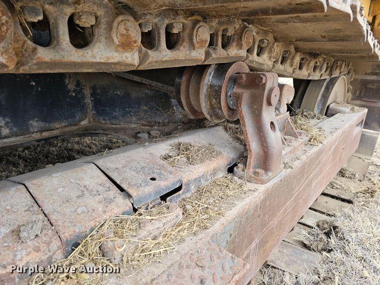 image for item DO4240 1979 Caterpillar 235  excavator