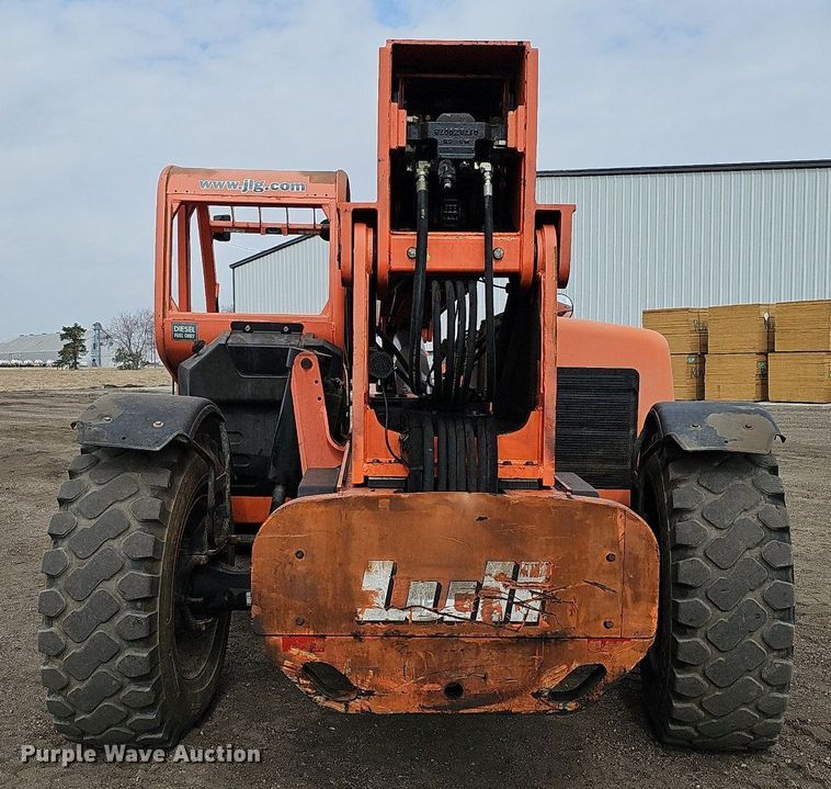 image for item DO4244 2007 Lull 944E-42  telehandler