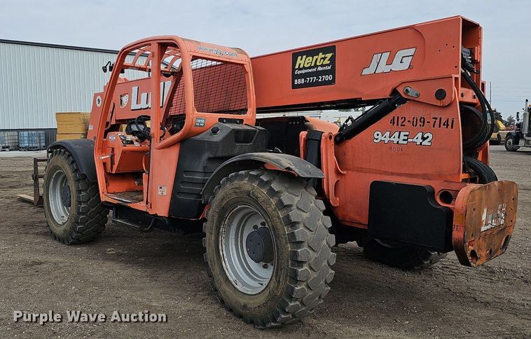 image for item DO4244 2007 Lull 944E-42  telehandler