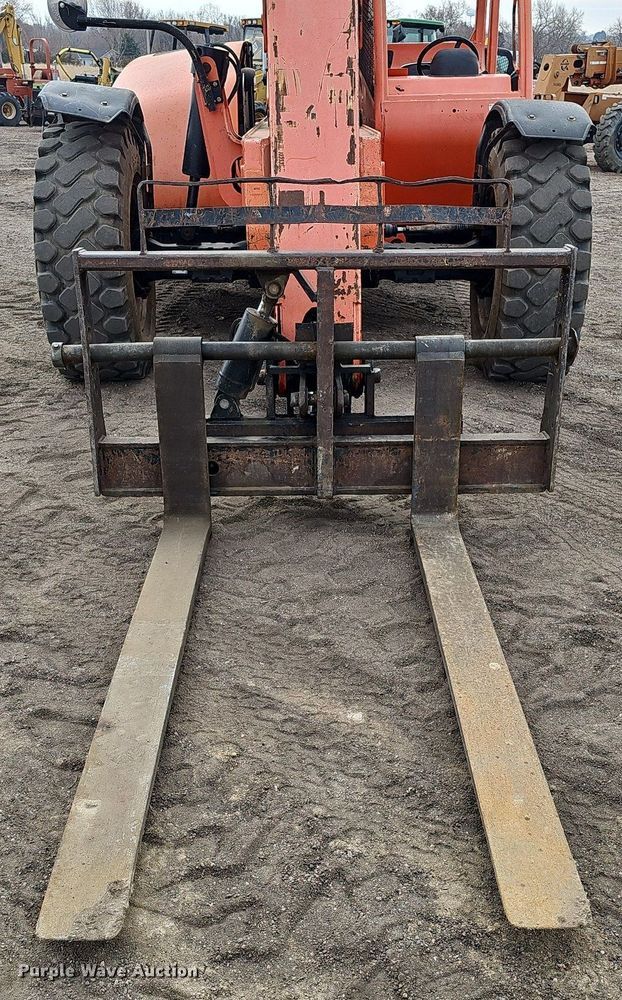 image for item DO4244 2007 Lull 944E-42  telehandler