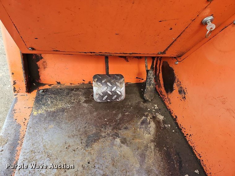 image for item DO4244 2007 Lull 944E-42  telehandler