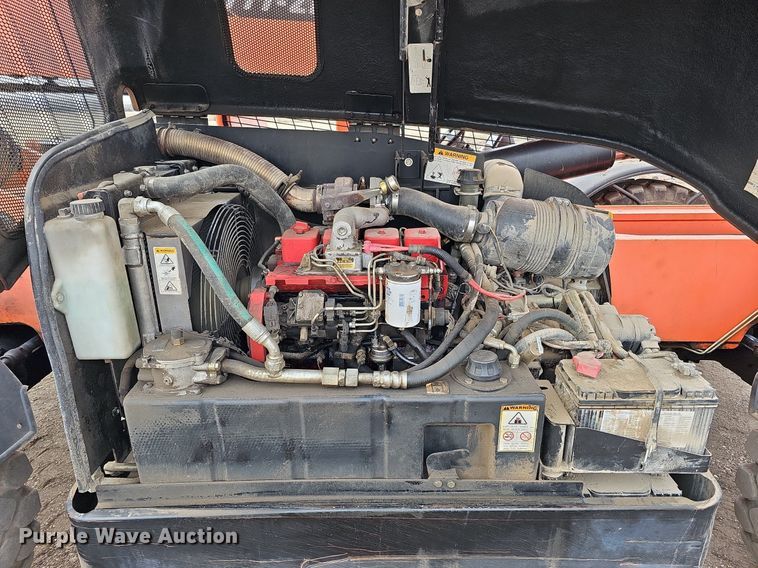 image for item DO4244 2007 Lull 944E-42  telehandler