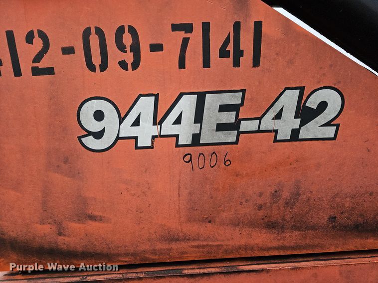 image for item DO4244 2007 Lull 944E-42  telehandler