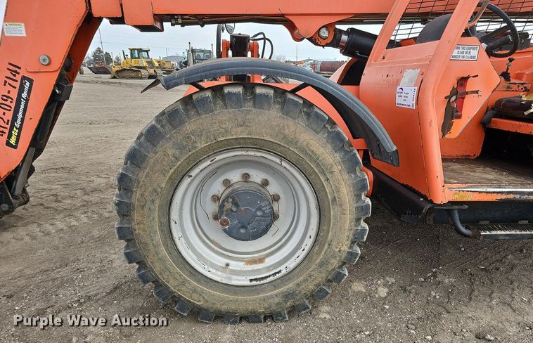 image for item DO4244 2007 Lull 944E-42  telehandler