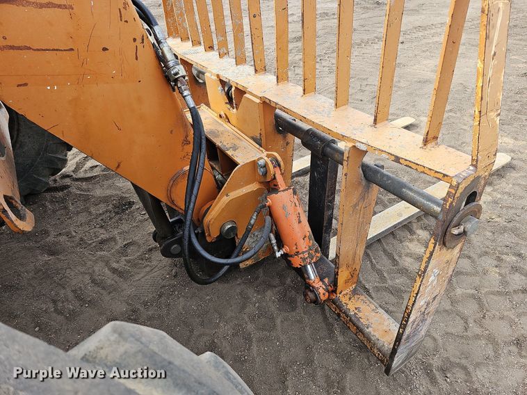 image for item DO4245 Lull 844C-42  telehandler