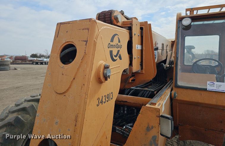 image for item DO4245 Lull 844C-42  telehandler