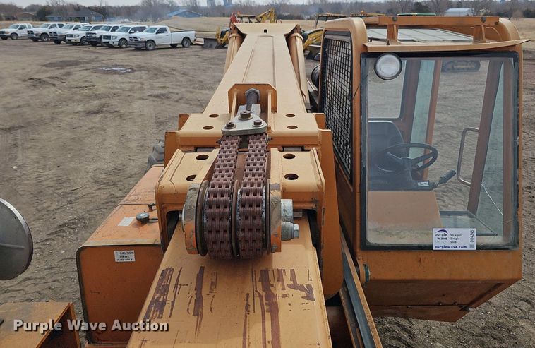 image for item DO4245 Lull 844C-42  telehandler