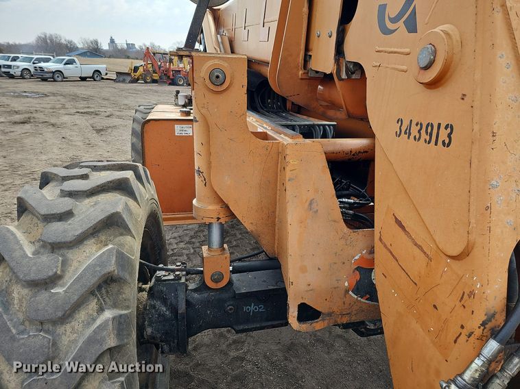 image for item DO4245 Lull 844C-42  telehandler