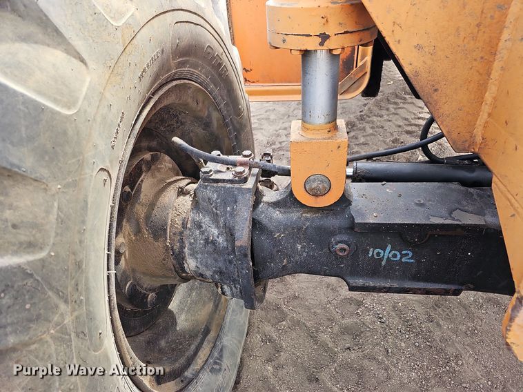 image for item DO4245 Lull 844C-42  telehandler