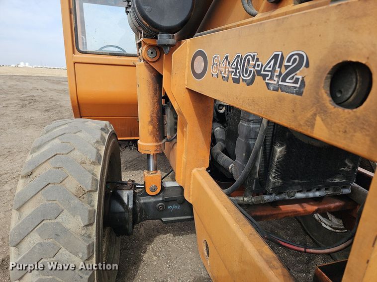 image for item DO4245 Lull 844C-42  telehandler