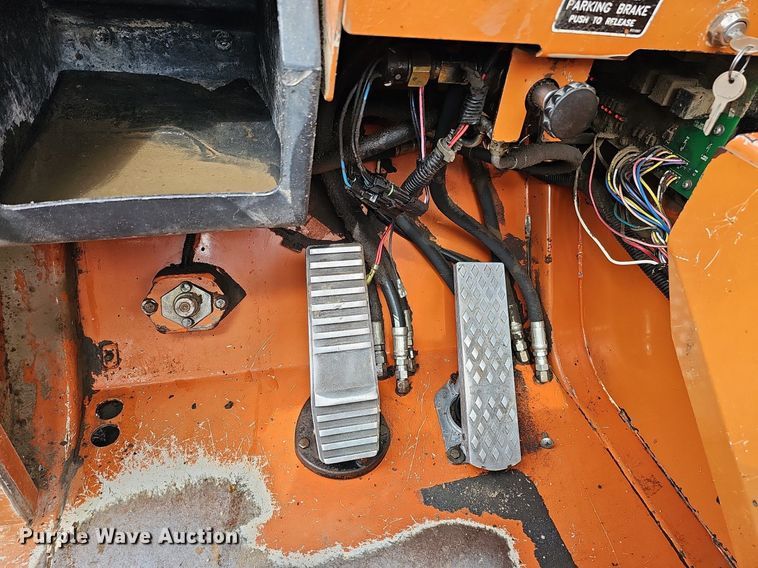 image for item DO4245 Lull 844C-42  telehandler