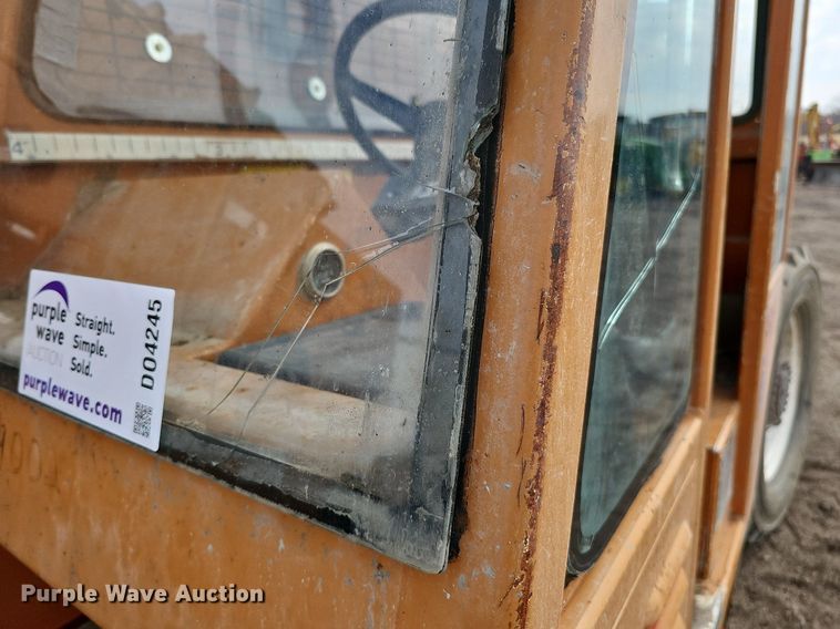 image for item DO4245 Lull 844C-42  telehandler