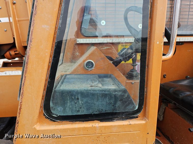 image for item DO4245 Lull 844C-42  telehandler